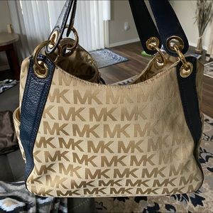 MK purse